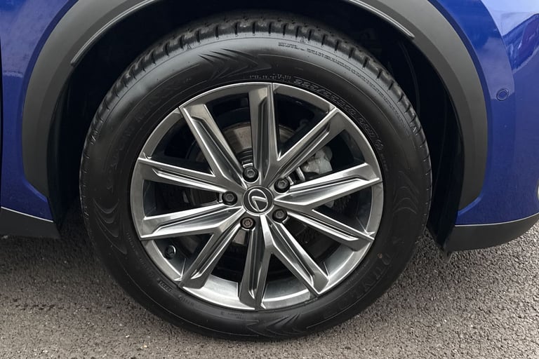 2024 Lexus LBX 1.5 VVT-iE Takumi SUV 5dr Petrol Hybrid E-CVT Euro 6 (s/s) (136 ps) SUV PETROL/ELE...