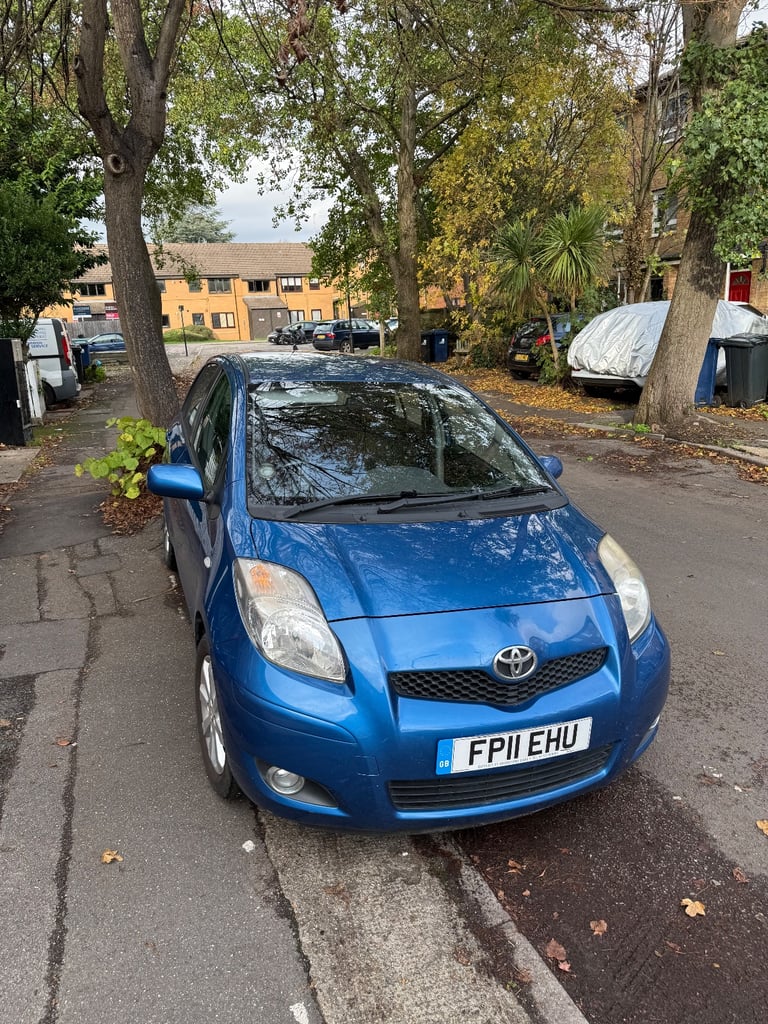 Toyota, YARIS, Hatchback, 2011, Manual, 1329 (cc), 5 doors