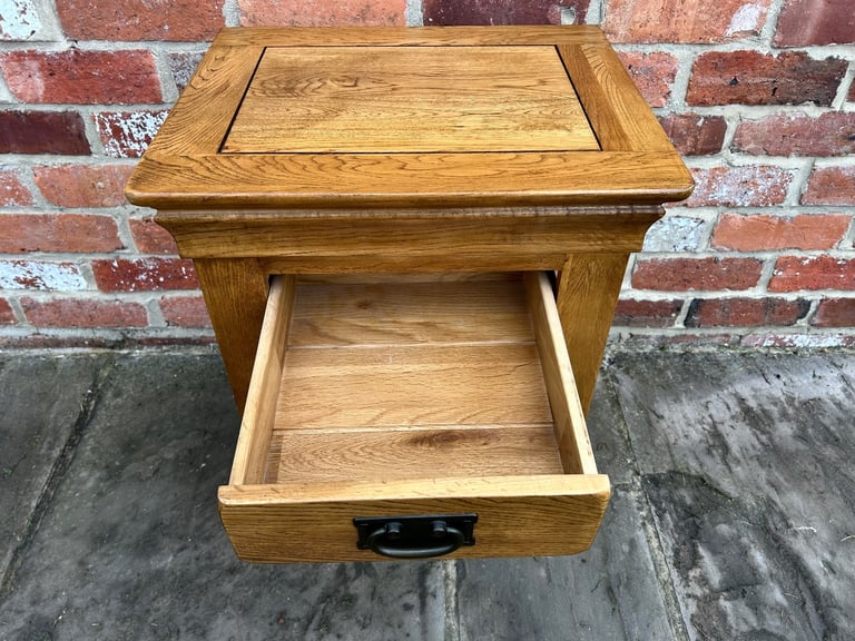 Rustic Solid Oak Side Table - Excellent Condition 