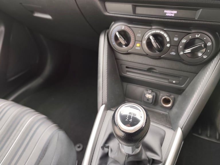 2017 Mazda Mazda2 1.5L SE Hatchback 5dr Petrol Manual Euro 6 (74 bhp) Hatchback Petrol Manual