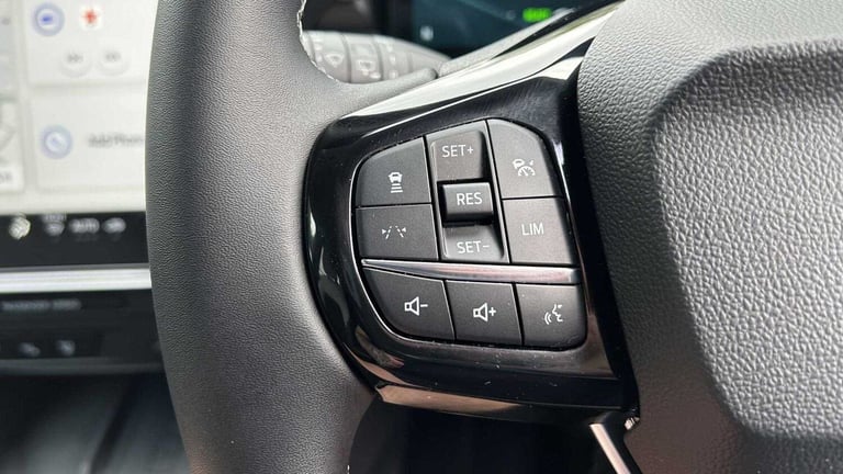 2025 Ford Puma 123kW Premium 43kWh 5dr Auto Hatchback Electric Automatic