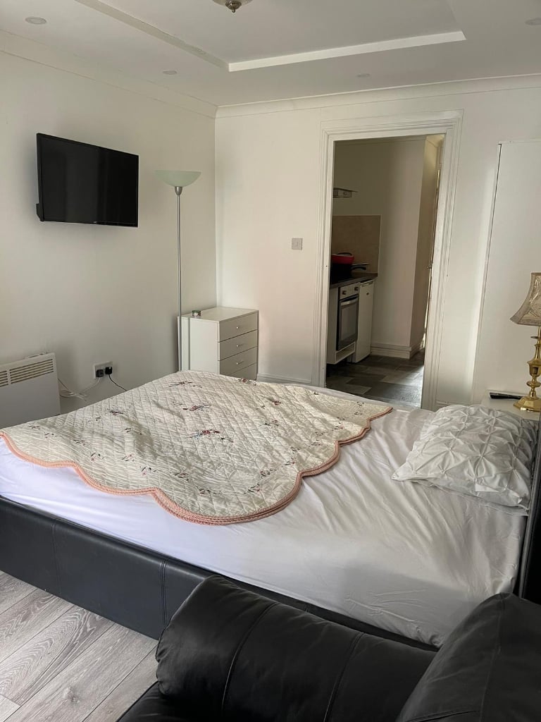 1 bed apartment for rent 