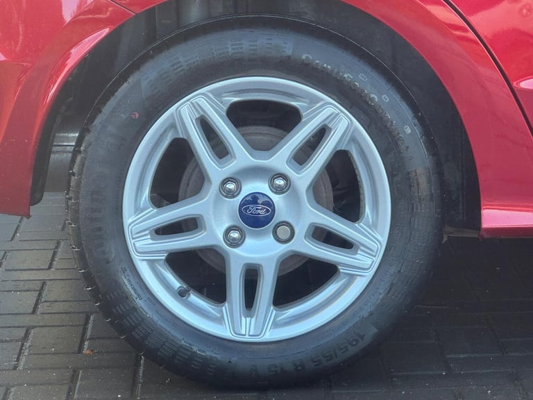 2017 Ford Ka+ 1.2 Ti-VCT Zetec Euro 6 5dr HATCHBACK Petrol Manual