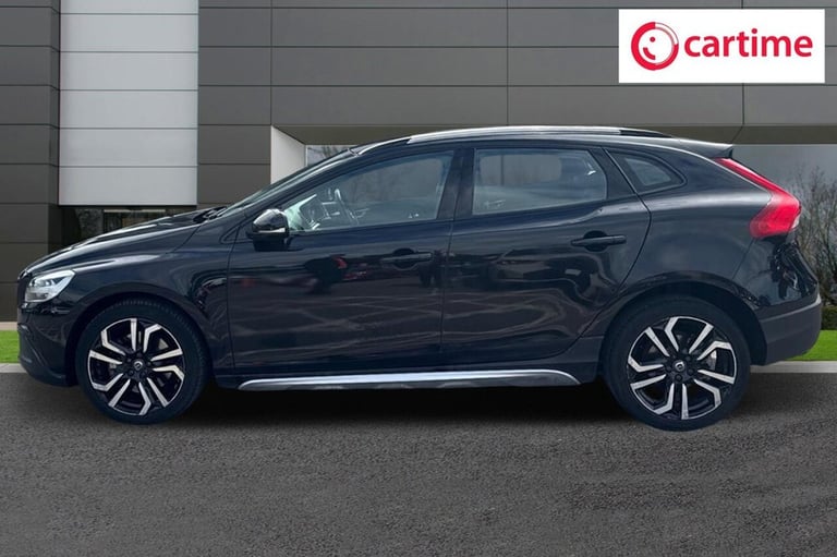 2019 19 VOLVO V40 CROSS COUNTRY 1.5 T3 GPF PRO HATCHBACK 5DR PETROL AUTO EURO 6 