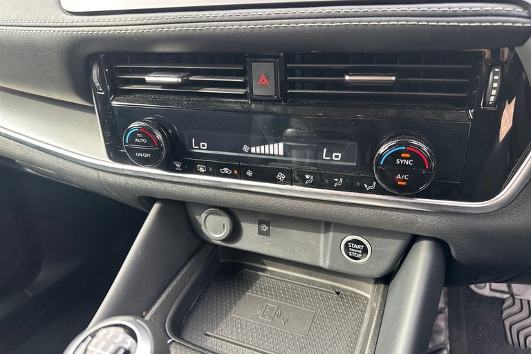 2024 Nissan Qashqai 1.3 DiG-T MH N-Connecta 5dr Hatchback Petrol Manual