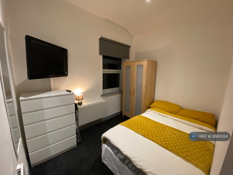 4 bedroom house in Burscough Street, Ormskirk, L39 (4 bed) (#2683024)