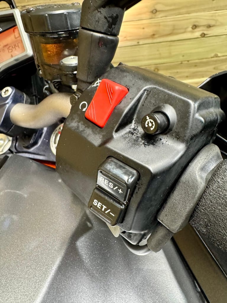 KTM 1290 Super Duke GT / 2016 model / covered 28.3k miles 