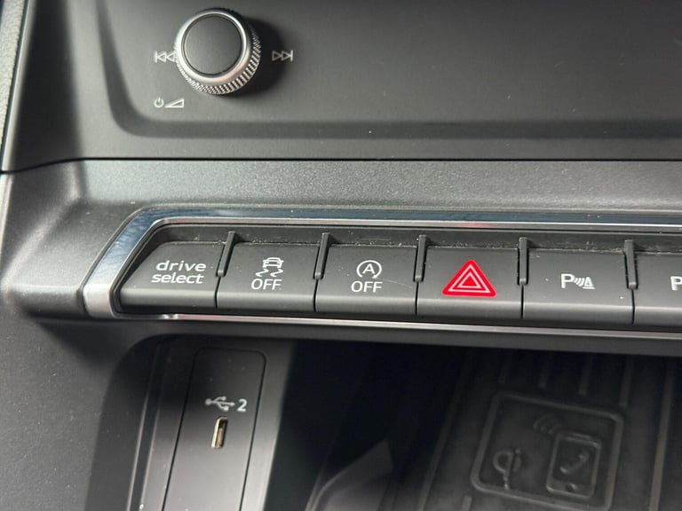  Audi Q3 2.0 TFSI 40 Vorsprung SUV 5dr Petrol S Tronic quattro Euro 6 (s/s) (190 ps) Petrol Autom...