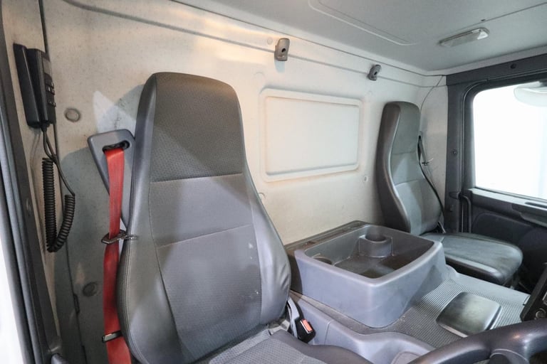 2016 (16 PLATE) Scania P250 4x2 Euro 6 Refrigerated