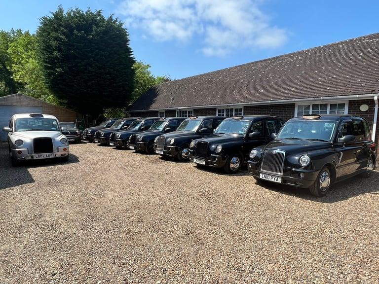 CHOICE OF 10 LTI LONDON TAXIS TX4 TAXIS FOR SALE 