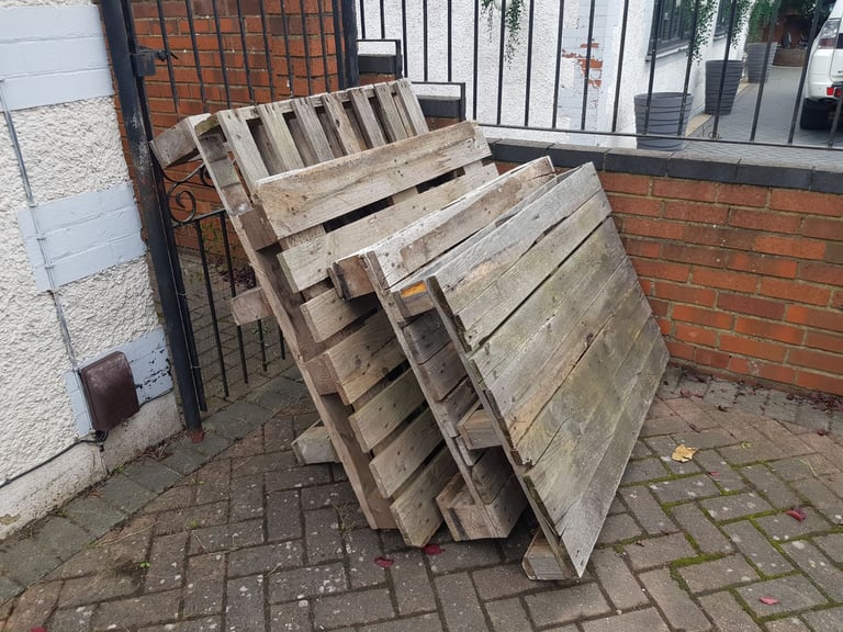 Wooden pallets FREE
