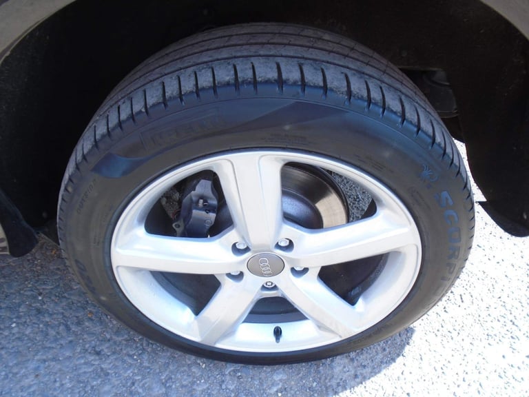 2010 Audi Q7 3.0 TDI V6 S line Tiptronic quattro Euro 4 5dr Diesel
