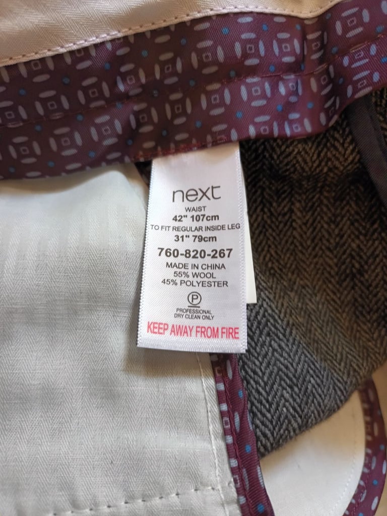 New Next Tailoring Quality Grey three-piece suit collect Farlington with cash Never worn 