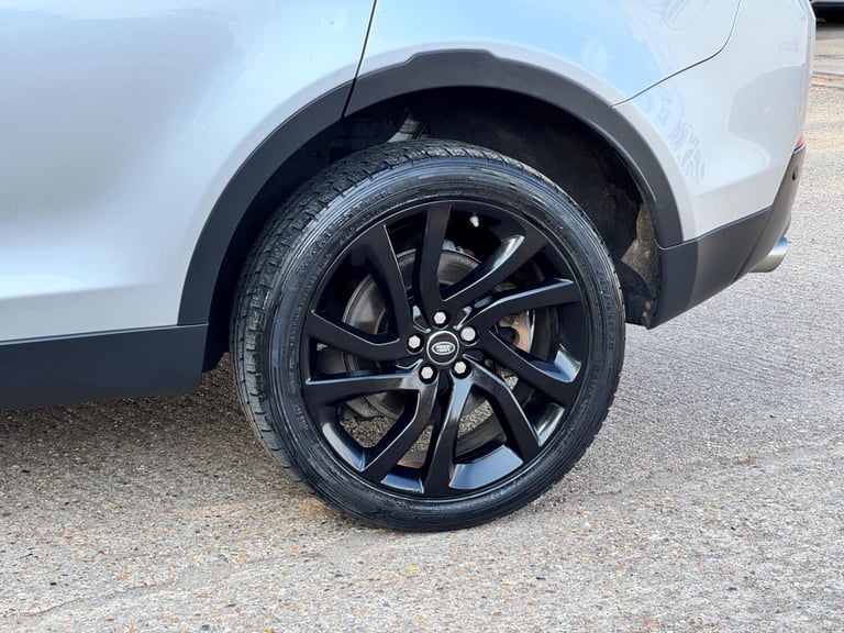 2017 Land Rover Discovery Sport 2.0 SD4 HSE Black Auto 4WD Euro 6 (s/s) 5dr ESTATE Diesel Automatic