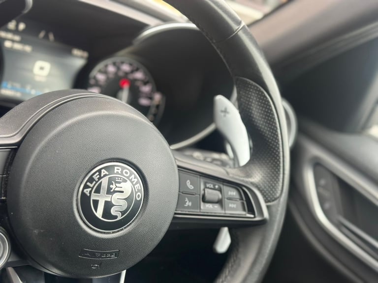 2022 Alfa Romeo Giulia 2.0 TB Sprint 4dr Auto SALOON Petrol Automatic