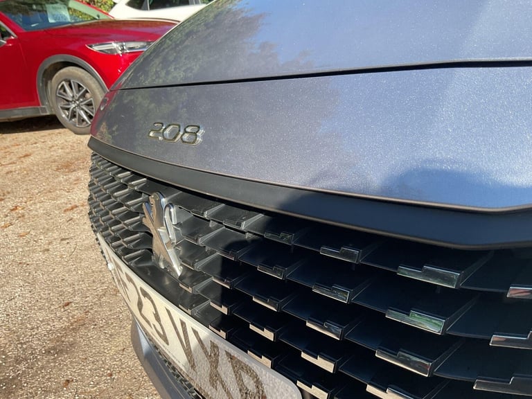 2023 Peugeot 208 1.2 PureTech 100 Allure Premium + 5dr EAT8 HATCHBACK PETROL Automatic