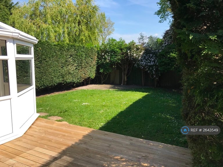 4 bedroom house in Cheviot Avenue, Lytham St. Annes, FY8 (4 bed) (#2643549)
