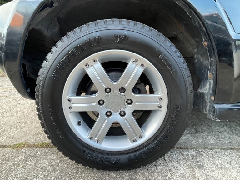 2003 Mitsubishi Shogun 3.2 DI-D Warrior SUV 3dr Diesel Automatic (278 g/km  158