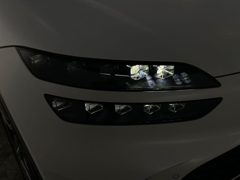 2022 Genesis GV60 77.4kWh Premium Auto 5dr MPV Electric Automatic