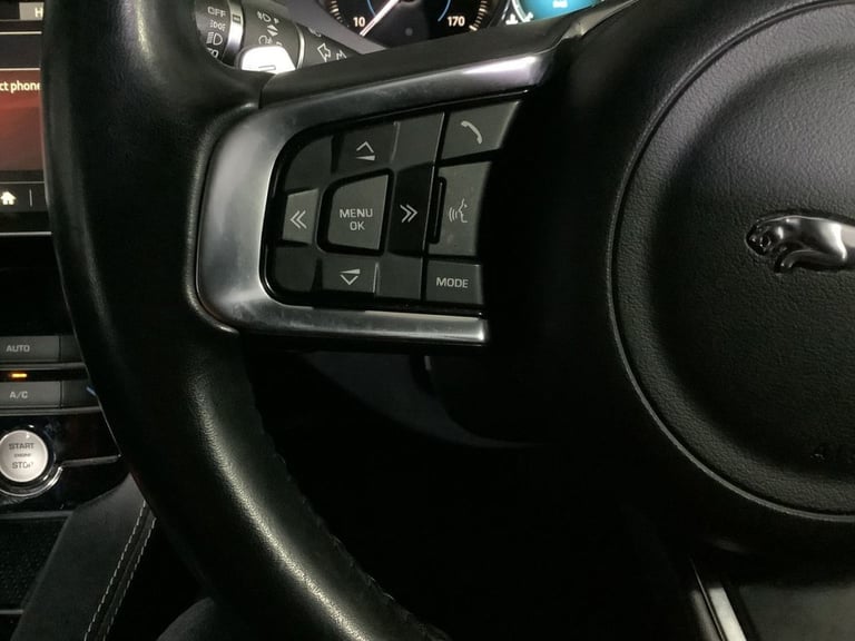 2018 Jaguar F-Pace 2.0 D180 R-Sport SUV 5dr Diesel Auto AWD Euro 6 (s/s) (180 ps) ESTATE Diesel A...