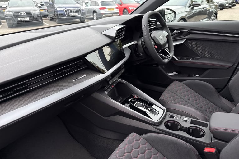 2025 Audi RS3 2.5 TFSI Carbon Vorsprung S Tronic quattro Euro 6 (s/s) 4dr Saloon Automatic