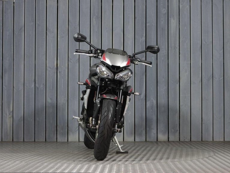 2021 21 TRIUMPH STREET TRIPLE 765 R
