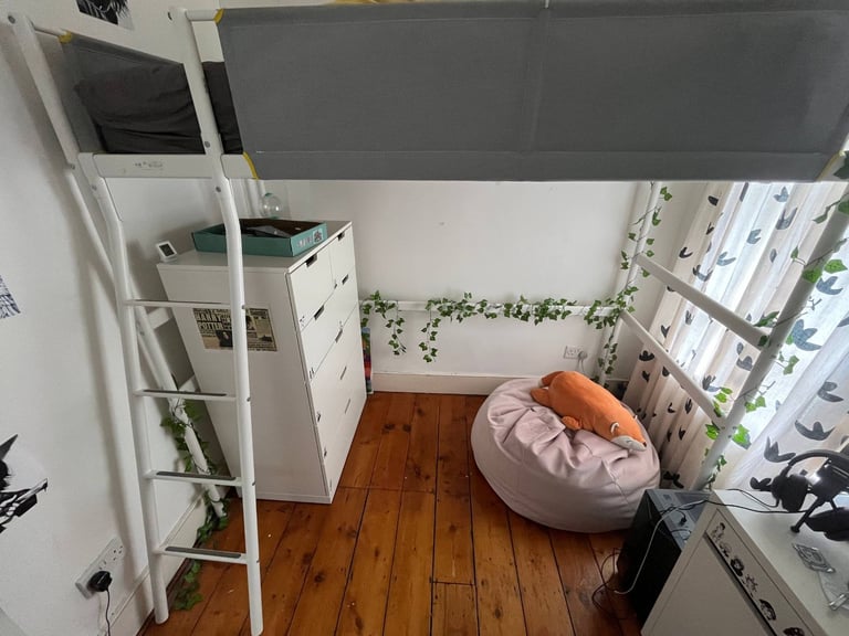 IKEA VITVAL Loft Bed – Great for Kids/Teens!