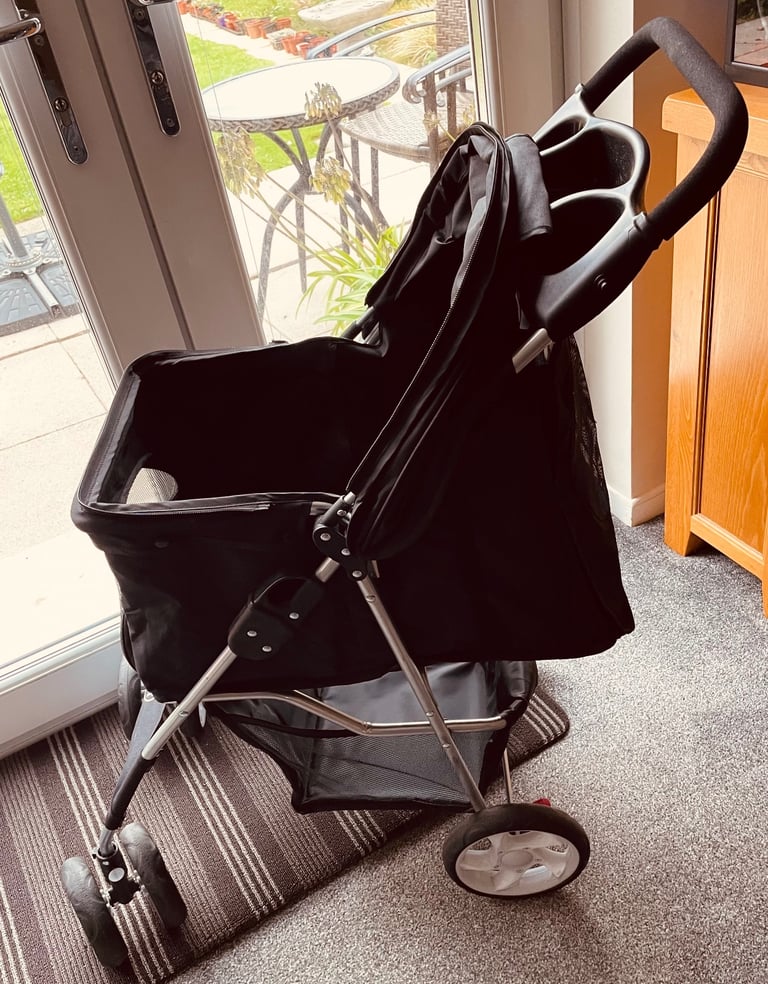 Easipet Foldable Dog Stroller with Weather Protection 