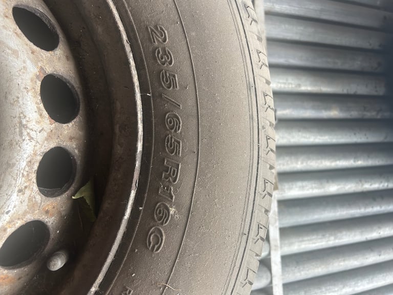 Ford transit wheel and tyre 