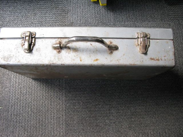 Heavy Duty Old Rotary Hammer . Oil Feeder, Carrying Case . With 2 chisels