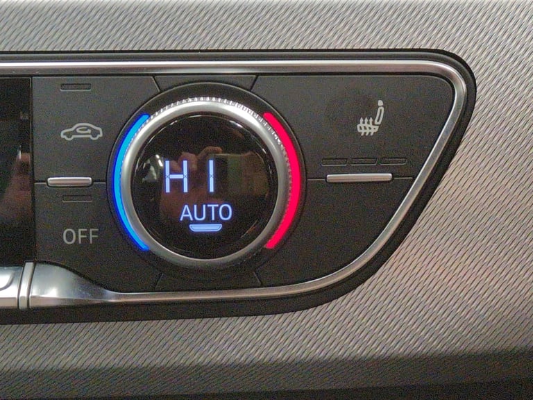 2019 Audi A4 2.0 TFSI 35 Sport Saloon 4dr Petrol Manual Euro 6 (s/s) (150 ps) - XENONS - Saloon P...