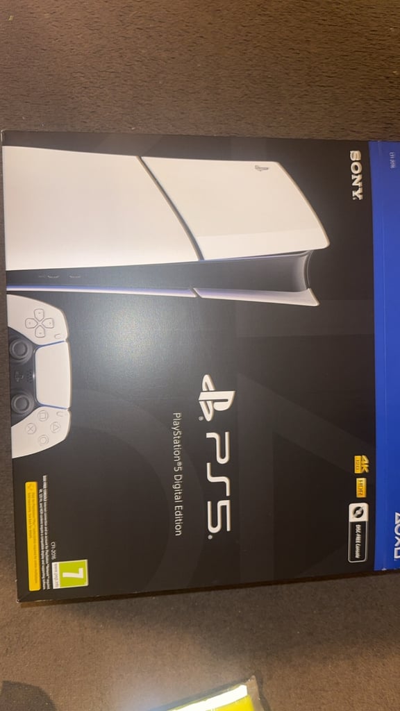 PS5 Digitial edition 825GB