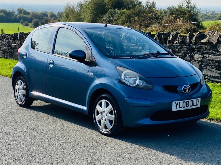 image for 2008 Toyota AYGO 1.0 VVT-i Blue 5dr HATCHBACK Petrol Manual
