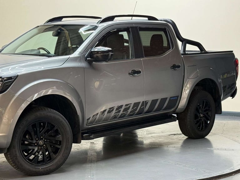 2020 Nissan Navara 2.3 dCi N-Guard Auto 4WD Euro 6 4dr Pickup Diesel Automatic