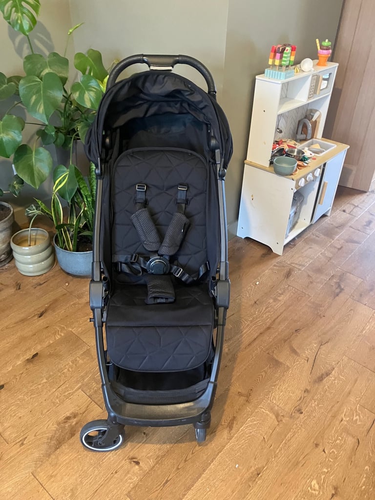 image for Silver Cross Clic Space stroller