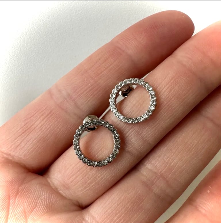 New stylish earrings 