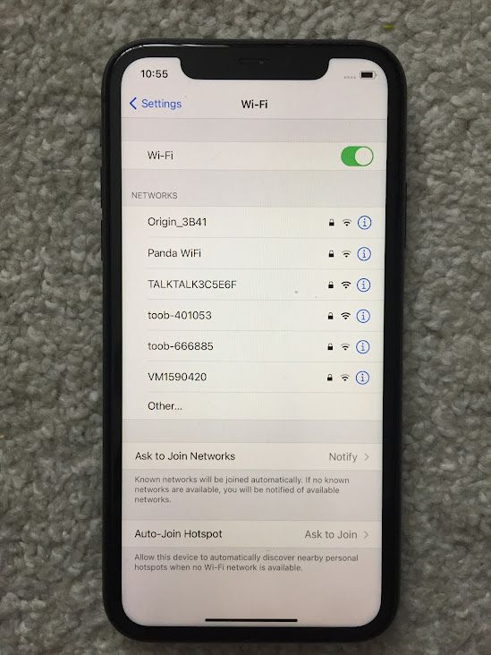 Apple iPhone 11 (64GB) *Unlocked* in Perfect Working Condition