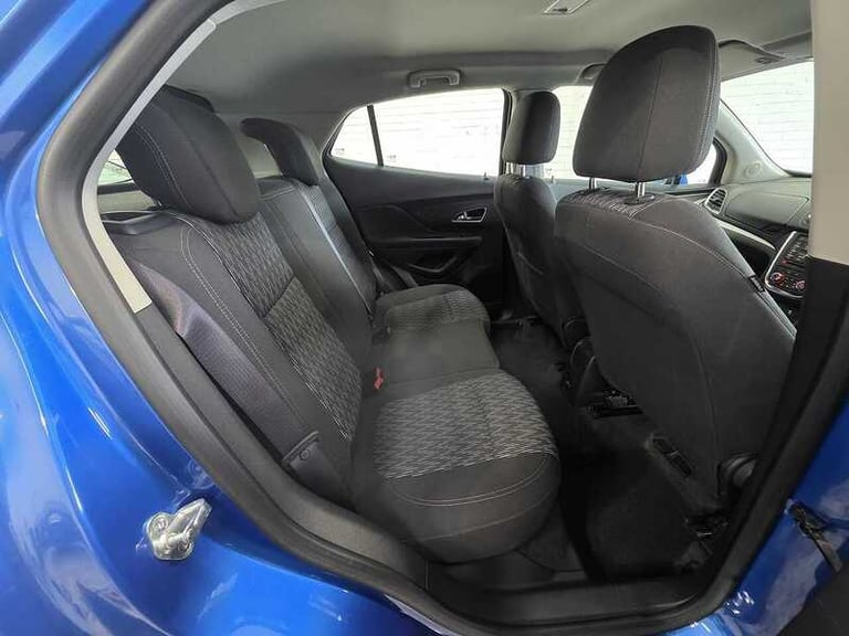 2015 Vauxhall Mokka 1.6i Tech Line 5dr HATCHBACK PETROL Manual