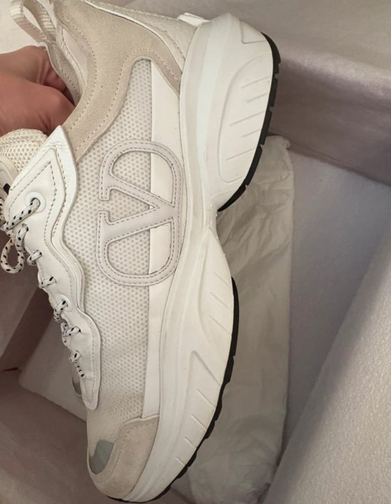 Women’s Valentino runners size UK 4