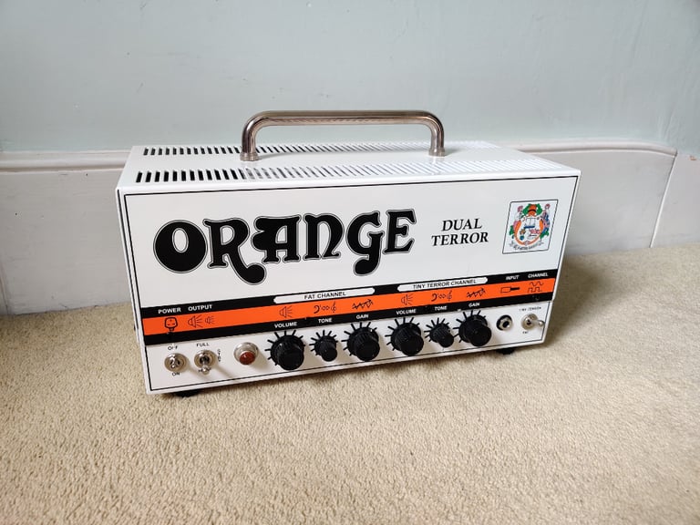 Orange Dual Terror Amp., Speaker Cab., Footswitch and Cables