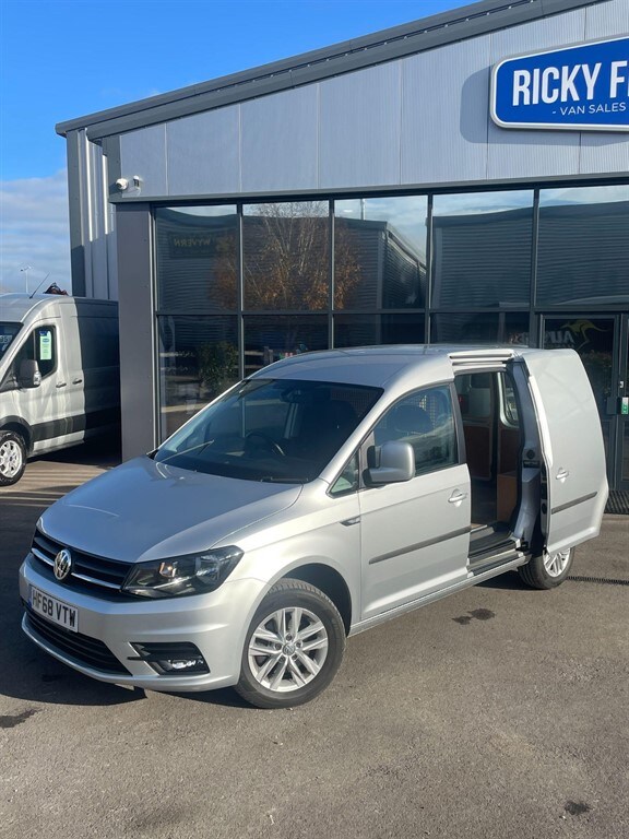 2018 Volkswagen Caddy 2.0 TDI C20 BlueMotion Tech Highline SWB Euro 6 (s/s) 5dr Panel Van Diesel ...