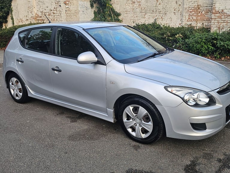 image for Hyundai, I30, Hatchback, 2010, Manual, 1396 (cc), 5 doors MOT and ULEZ free