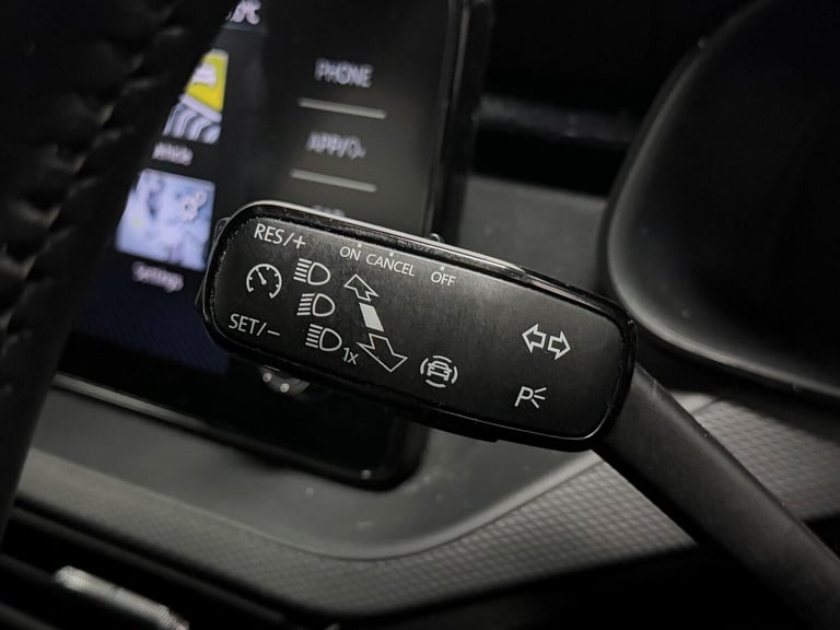 2021 Skoda Kamiq 1.0 TSI SE SUV 5dr Petrol Manual Euro 6 (s/s) (110 ps) HATCHBACK Petrol Manual