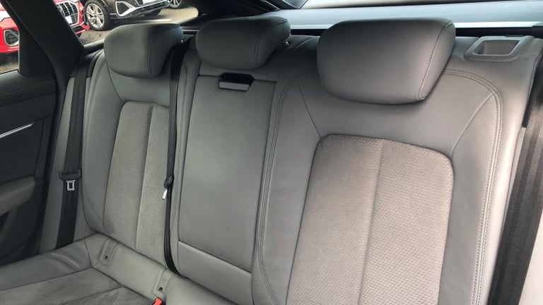 2019 Audi A6 Avant Black Edition 45 TFSI quattro 245 PS S tronic Automatic Saloon Petrol Automatic