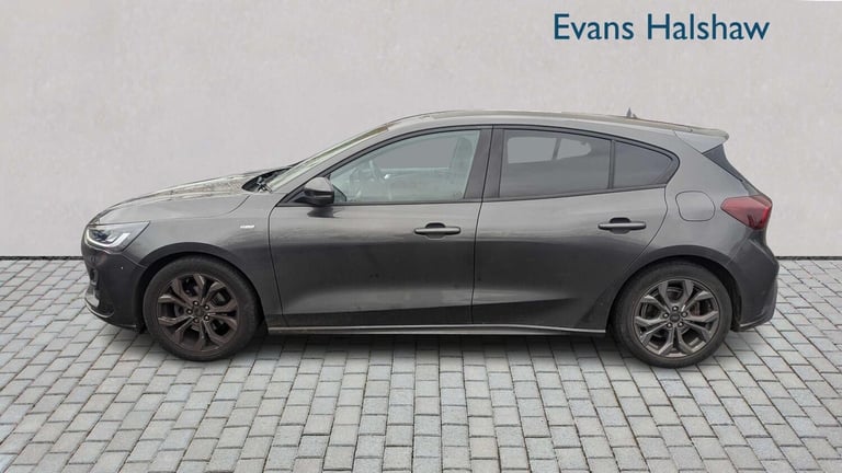 2022 Ford Focus 1.0 EcoBoost ST-Line 5dr Hatchback Petrol Manual