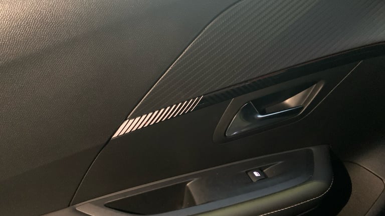 2024 Peugeot 208 50kWh E-Style Hatchback 5dr Electric Auto (7.4kW Charger) (136 ps) Hatchback Ele...