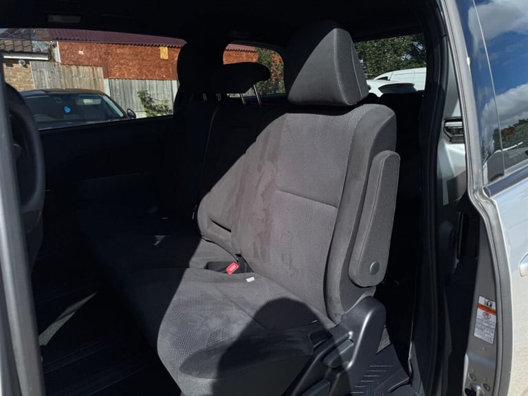 2019 Toyota Estima TOYOTA ESTIMA AERAS 4WD 2.4L AUTO 19-19 MPV 8 SEAT ULEZ FRESH IMPORT VERIFI MP...