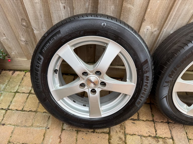 Dezent alloy wheels 5x108 16x6.5