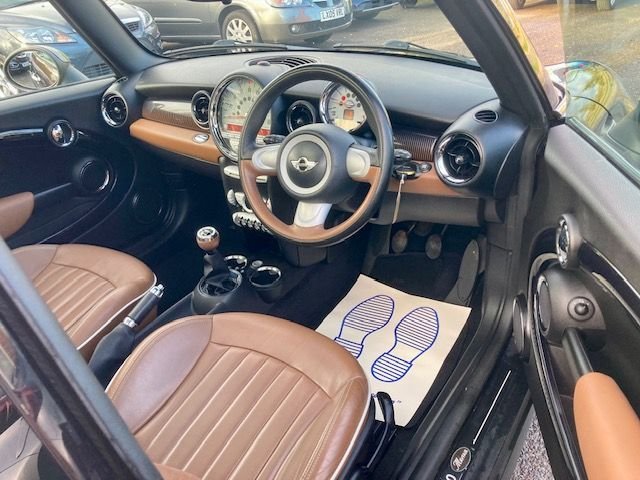 2010 MINI Hatch 1.6 COOPER MAYFAIR 3dr  PETROL MANUAL (122 ps) WITH SERVICE HISTORY Hatchback Pet...