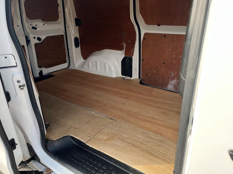2019 Peugeot Expert 1.5 BlueHDi 1000 Professional Standard Panel Van MWB Euro 6 (s/s) 6dr PANEL V...